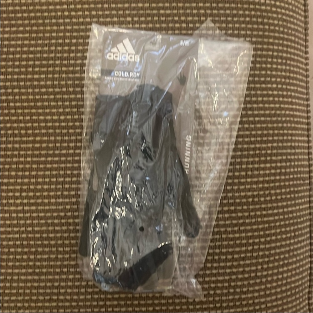 Adidas Black Cold.RDY Gloves size s/m